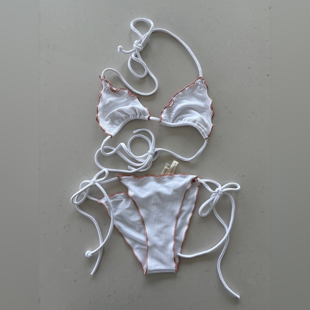 Top/bottom-Revolve Lovewave Petal white String Bikini XS